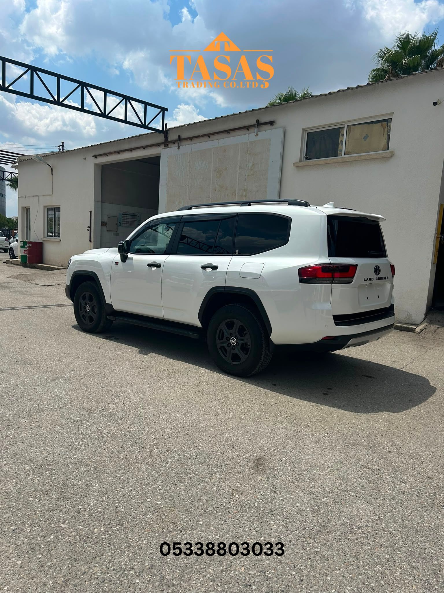 2023 TOYOTA LAND CRUISER WAGON GR SPORT